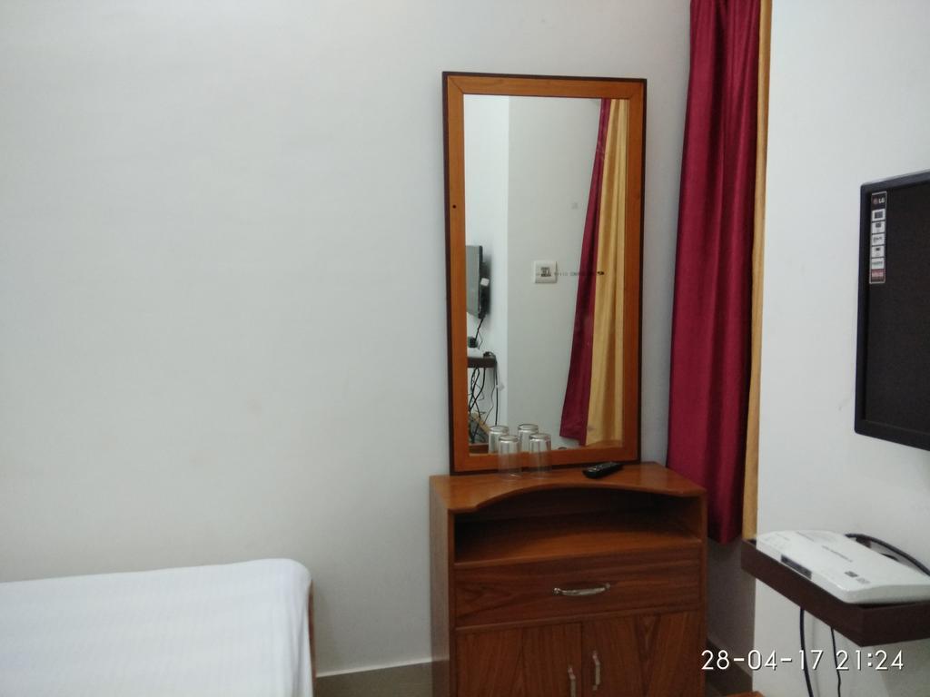 India Tours Only Kavita Guest House Bolpur Exterior photo