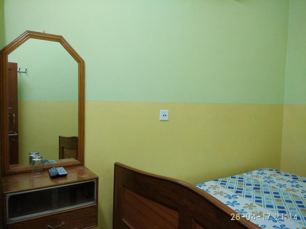 India Tours Only Kavita Guest House Bolpur Exterior photo